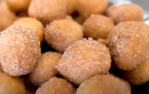 Com 1 Ovo Fiz 50 Bolinho de Chuva!