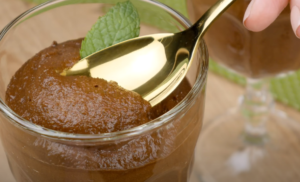 Mousse de Abacate com Cacau sem Leite, Ovos e Gelatina