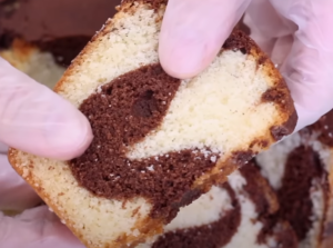 Bolo Mesclado Simples E Facil