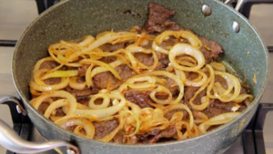 Bife Que todos Amam! Muito Suculento!