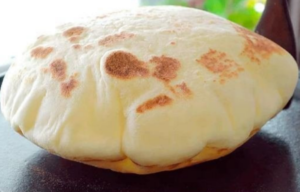 Pão Sírio de Frigideira: Uma Opção Prática e Saborosa