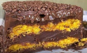 Bolo de Cenoura com Brigadeiro