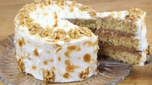 Bolo de Nozes