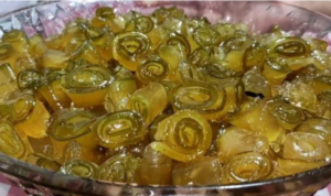 Mamão verde enroladinho