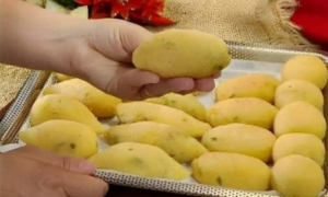 Bolinho bico de cegonha delicioso