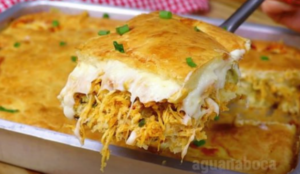 Torta de frango cremosa de liquidificador