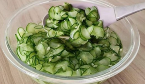 Pepino Agridoce ou Sunomono