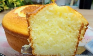Bolo de Fubá com Laranja