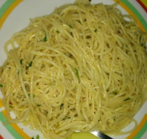 Macarrão Alho E Óleo FENOMENAL Pronto Em 3 Minutinhos