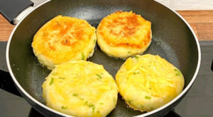 Bolinho De Macaxeira De Frigideira