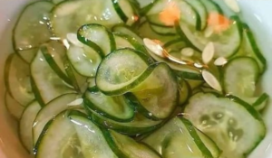 Pepino Agridoce ou Sunomono
